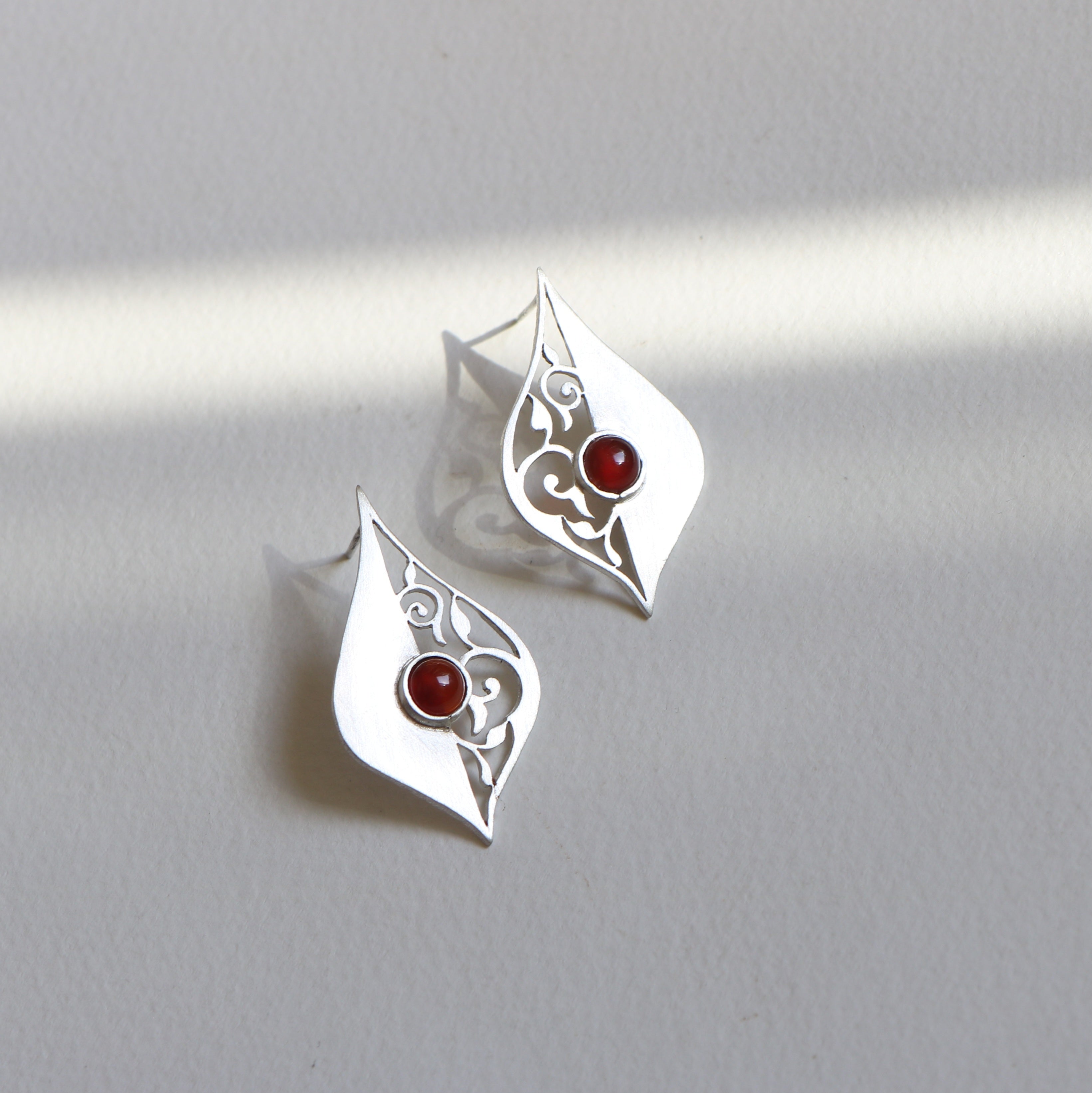Persian Dangle Earrings with Shiny Red Gemstone