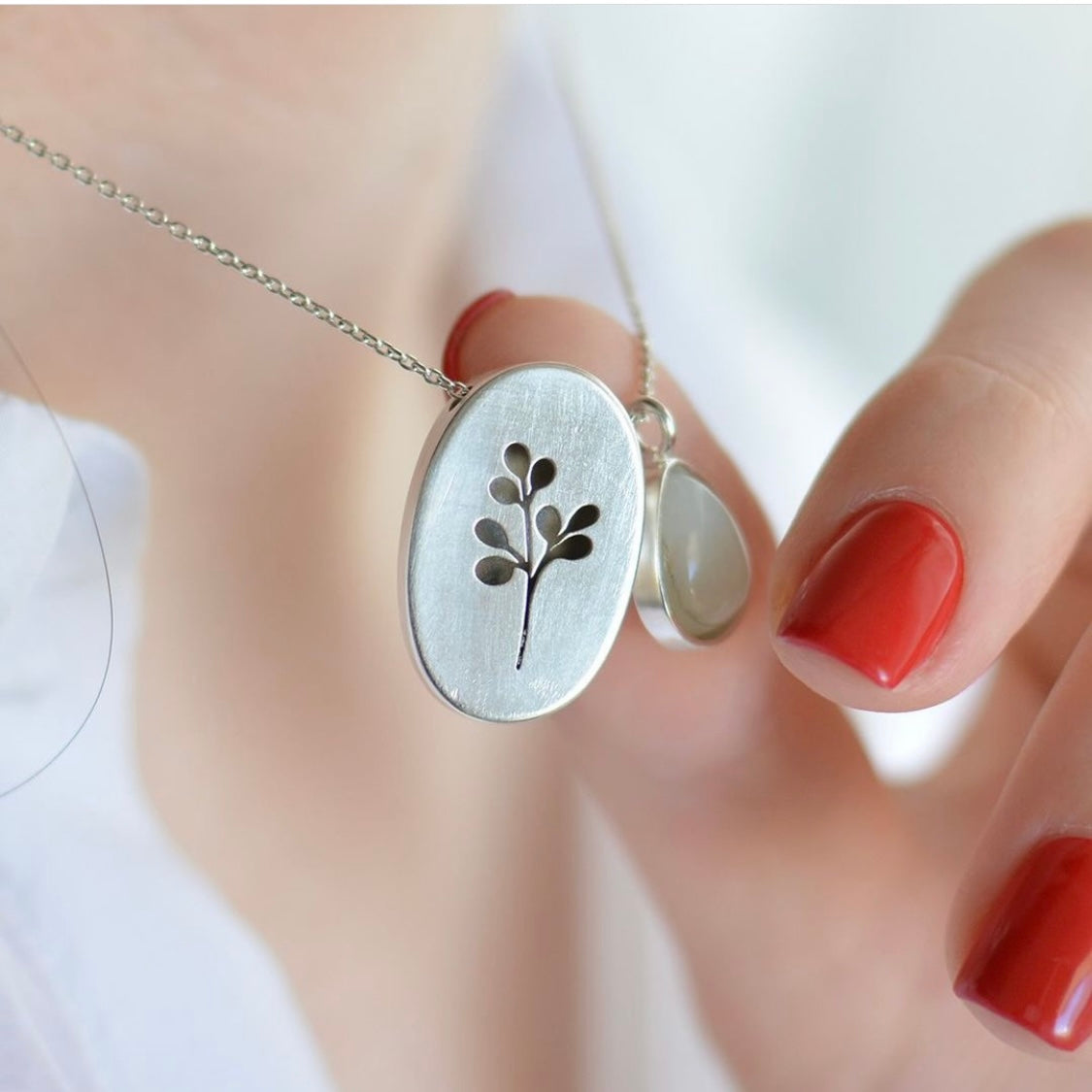 Persian Necklace Handmade Silver Necklace with White Agate: Persian Jewelry-AFRA ART GALLERY