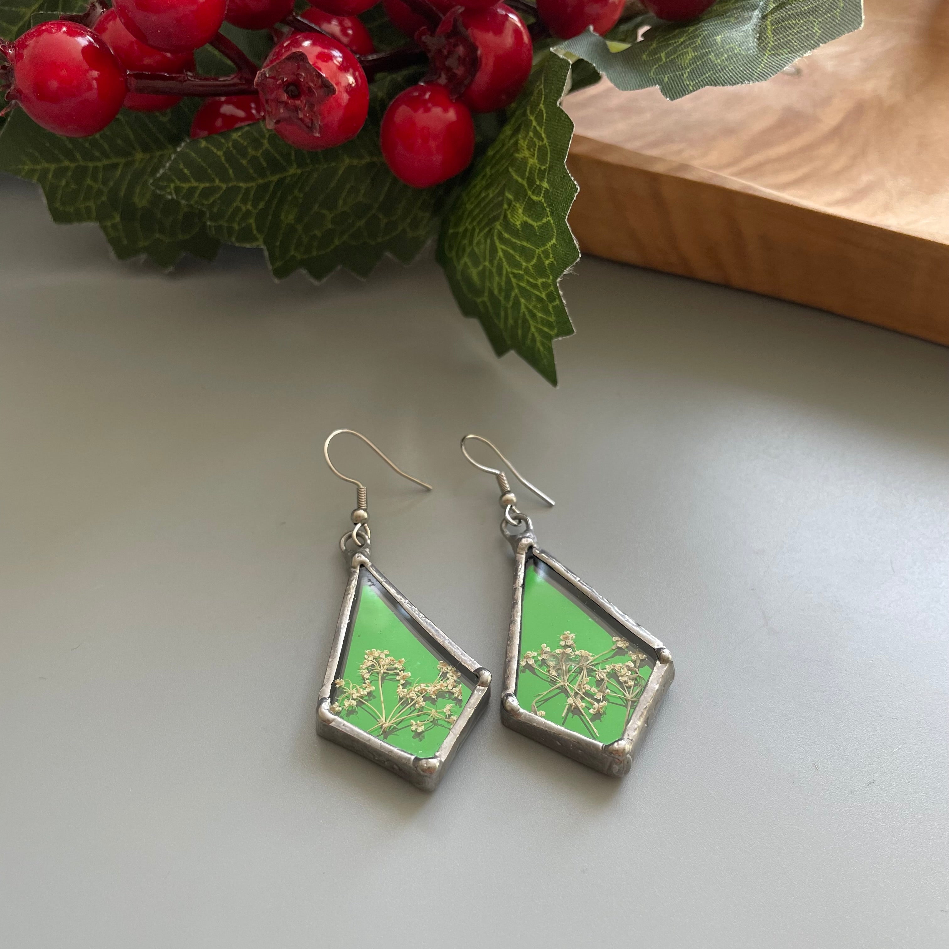 Persian Earrings Stain Green Glass Earrings with Dried Flower:Persian Jewelry-AFRA ART GALLERY