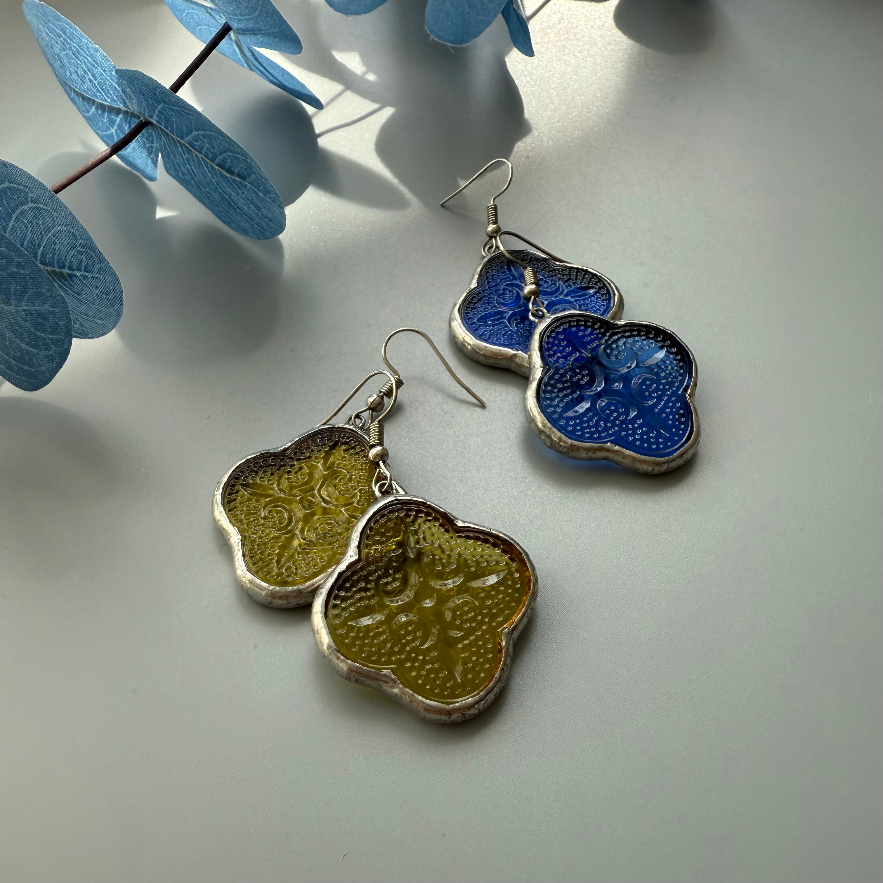 Handmade Nostalgia Glass Earrings