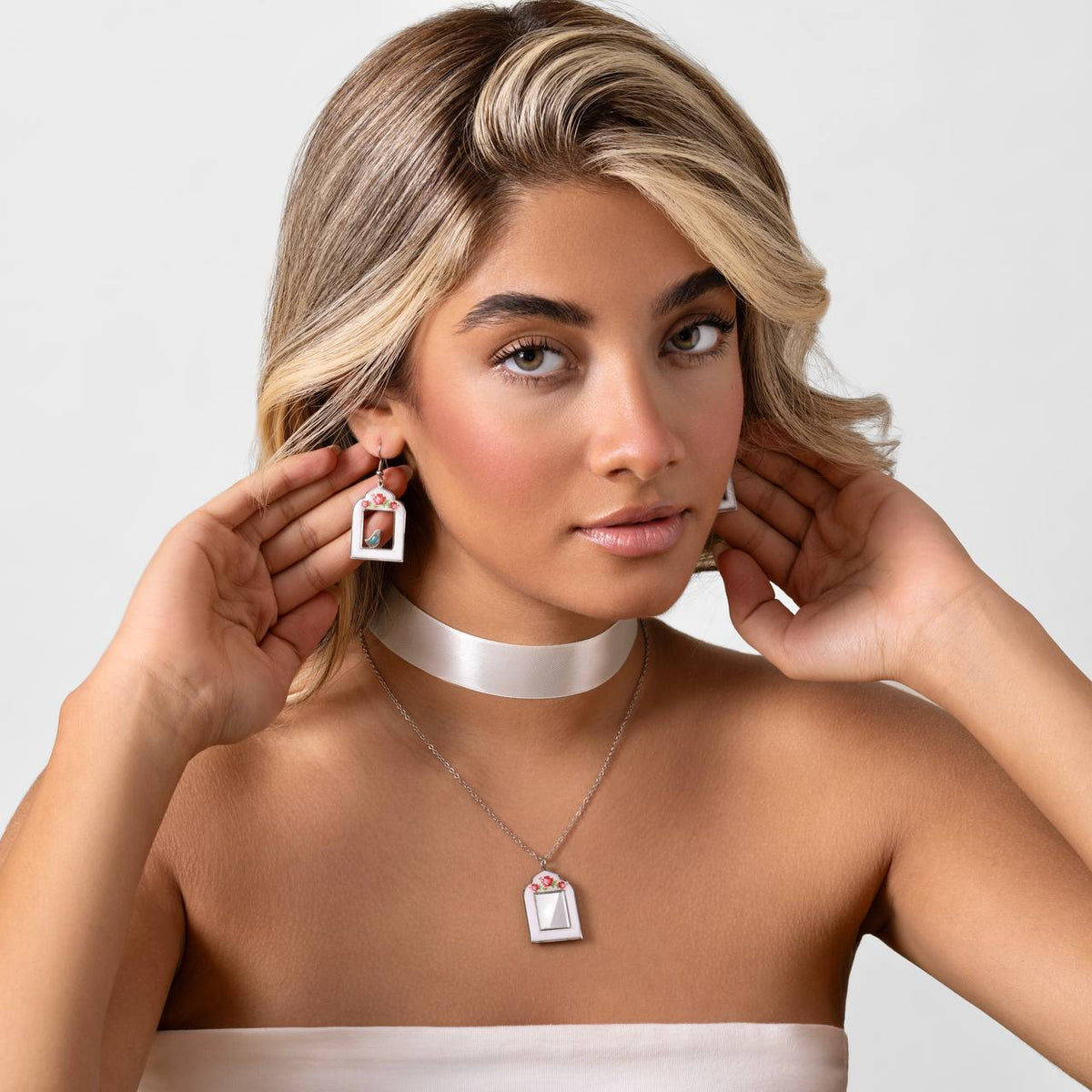 Persian Mirror & Rose Jewelry Set - AFRA ART GALLERY