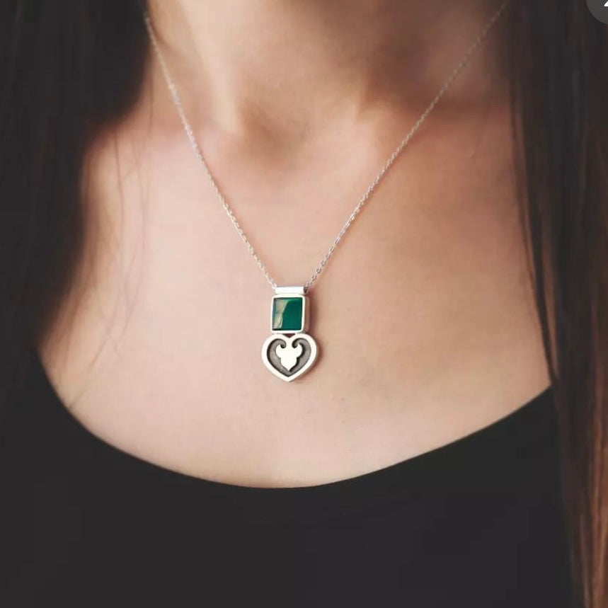 Persian Necklace Handmade Silver Necklace with Green Agate and Persian Motif: Persian Jewelry-AFRA ART GALLERY