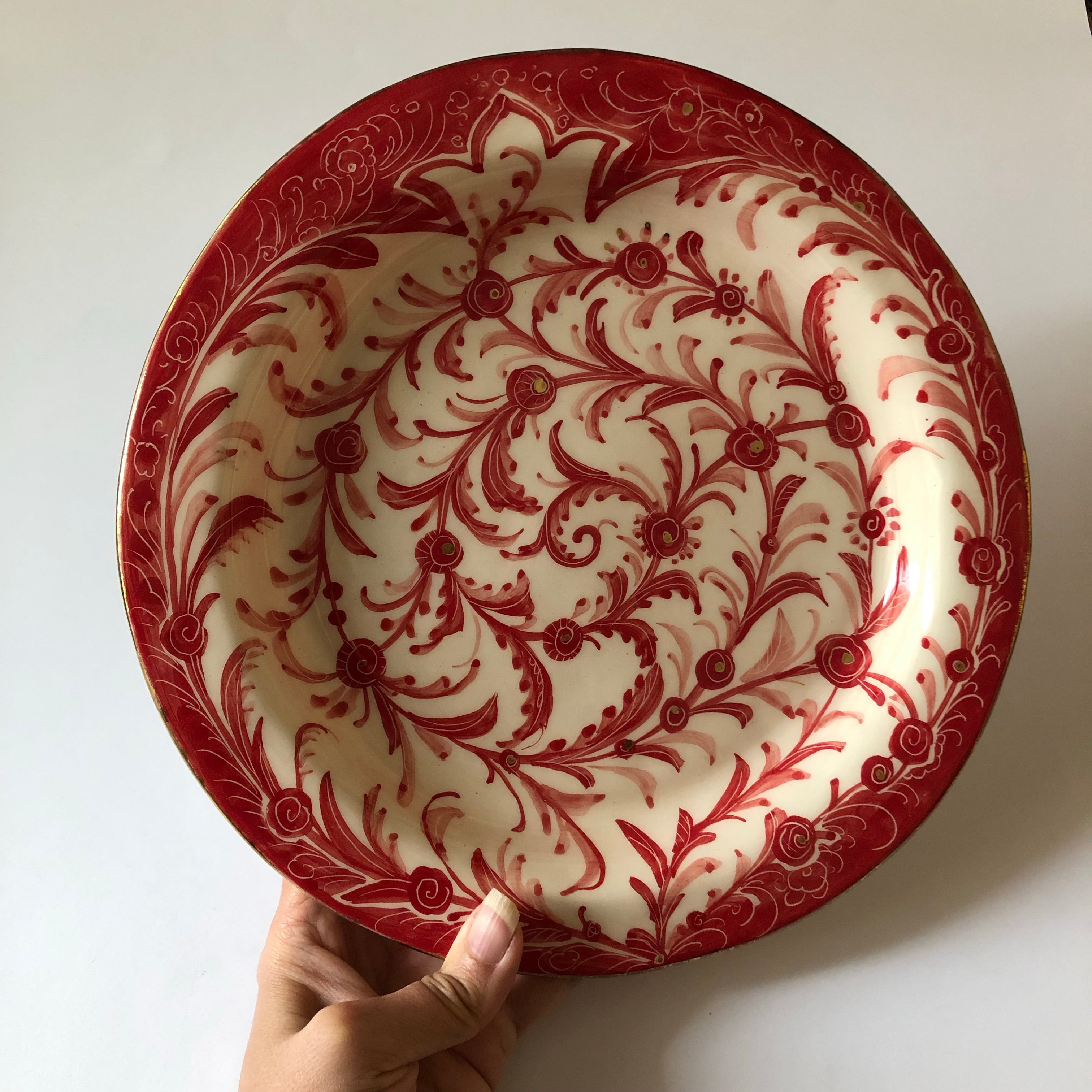 Wall Decorative Hand painted Ceramic Plate with Pomegranate Drawing